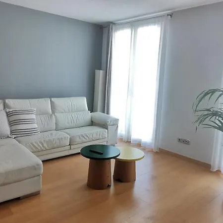 Centrico Elai, Apartamento *